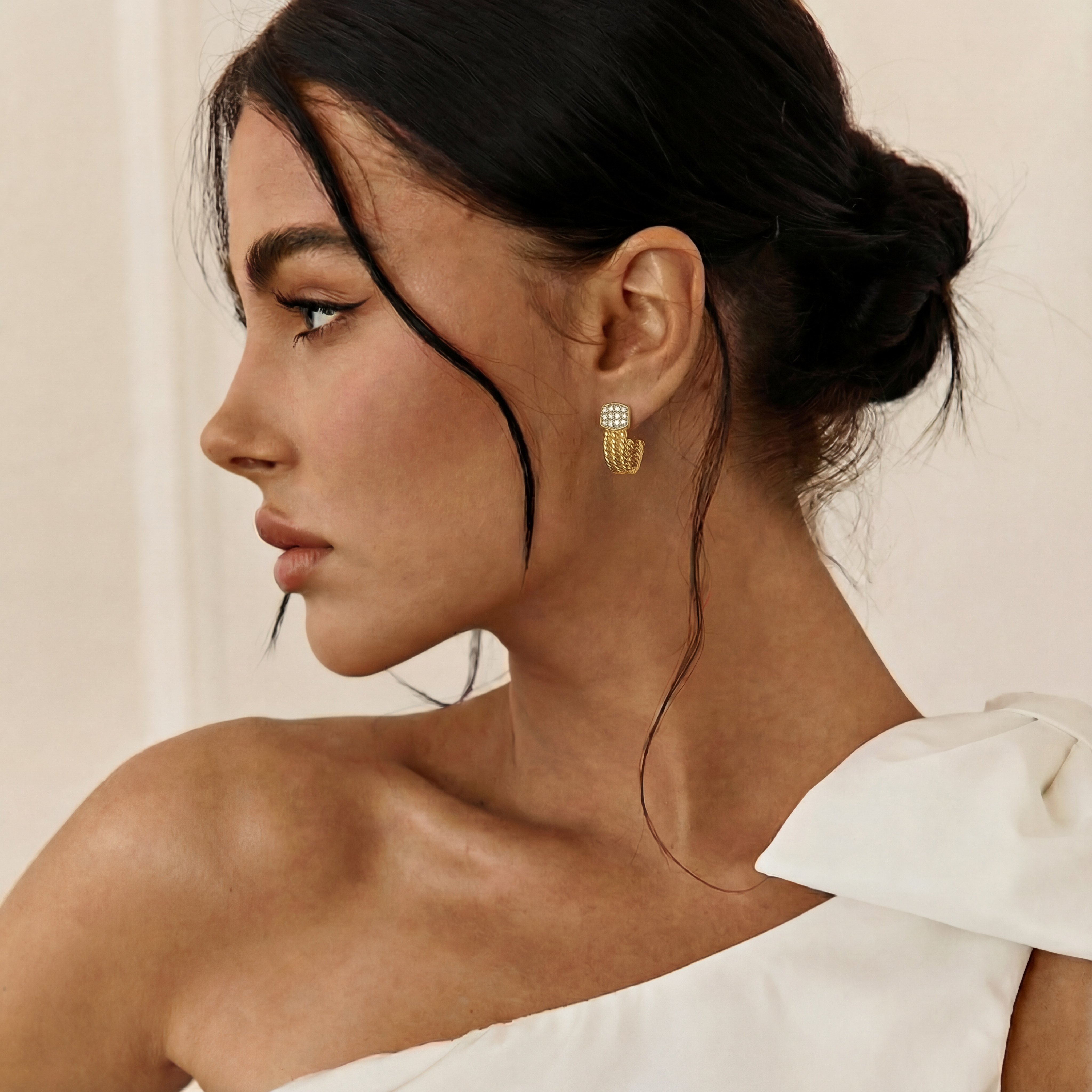 Hera Earring